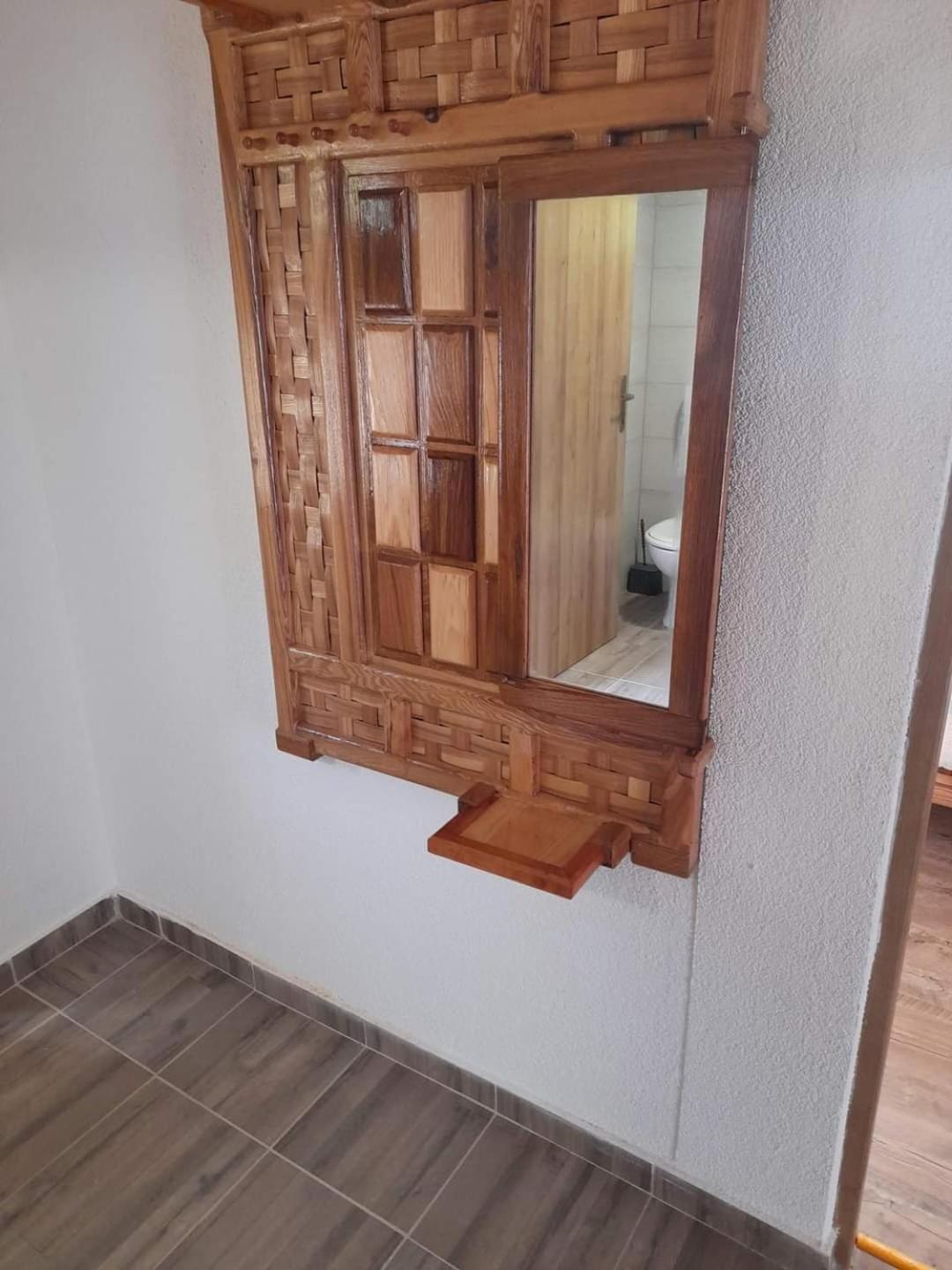 SMJESTAJ NA SELU DZEBIC - Pecka