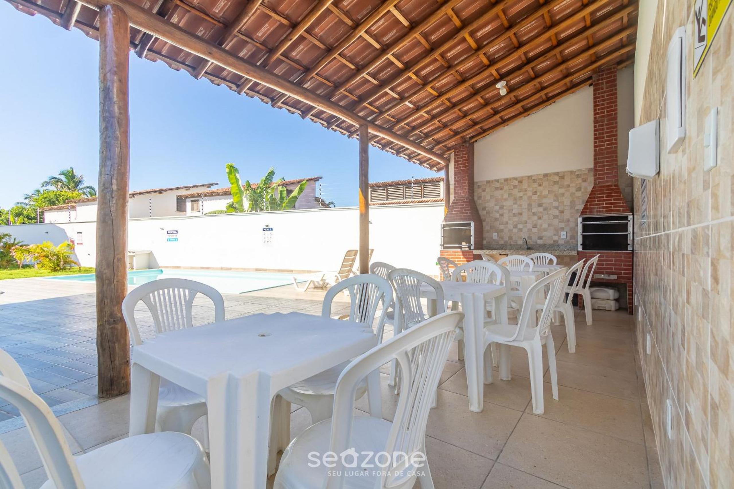 Elegant Duplex w Sw. Pool 280m fr the Beach PRM007