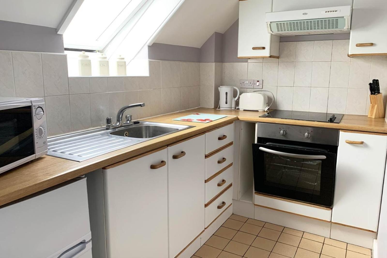 Rathlin Apartment - 2 Bedroom with Hot Tub view 2