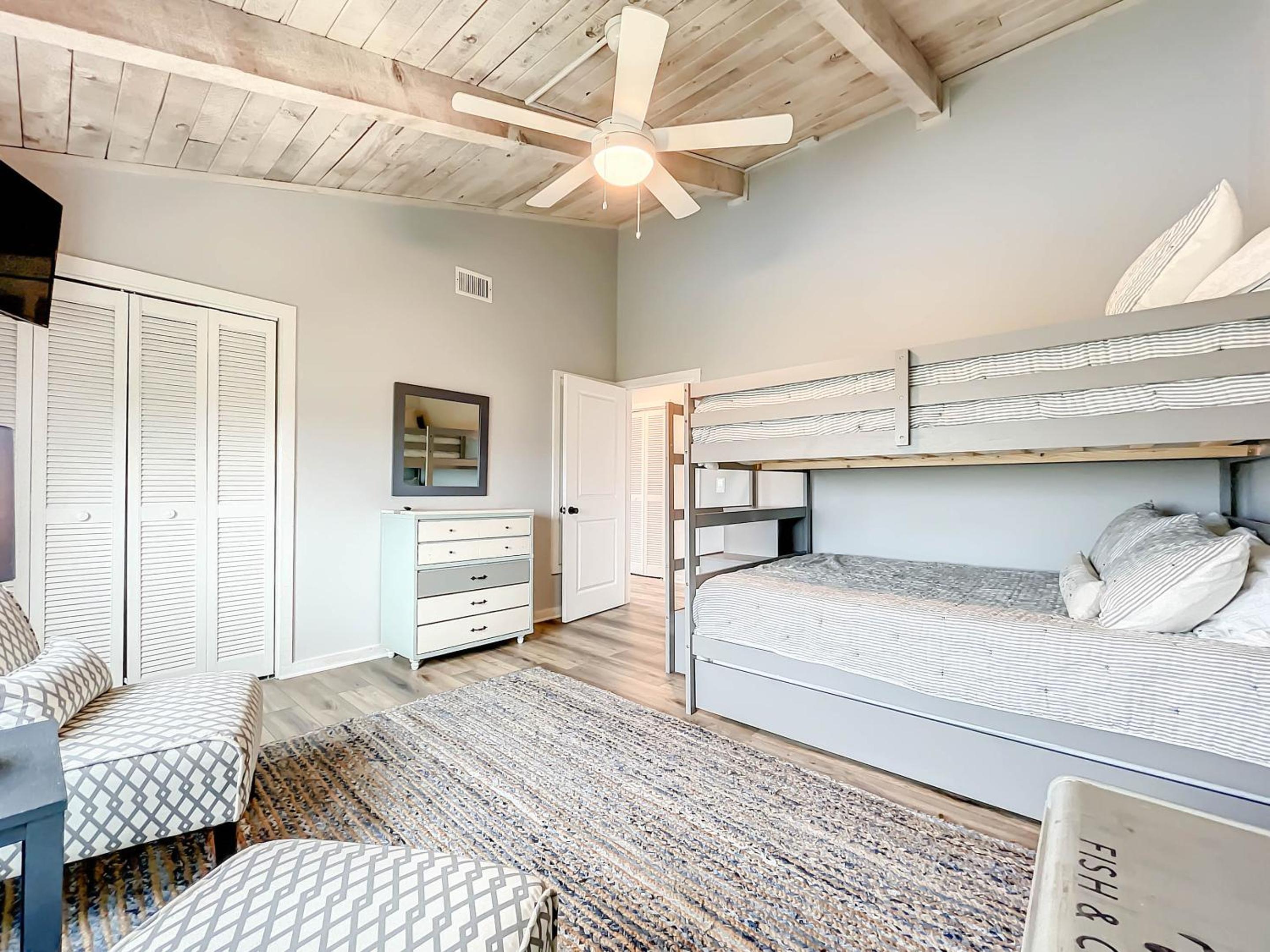 Octopus Garden A Luxurious Townhome Overlooking Pool Ocean Views