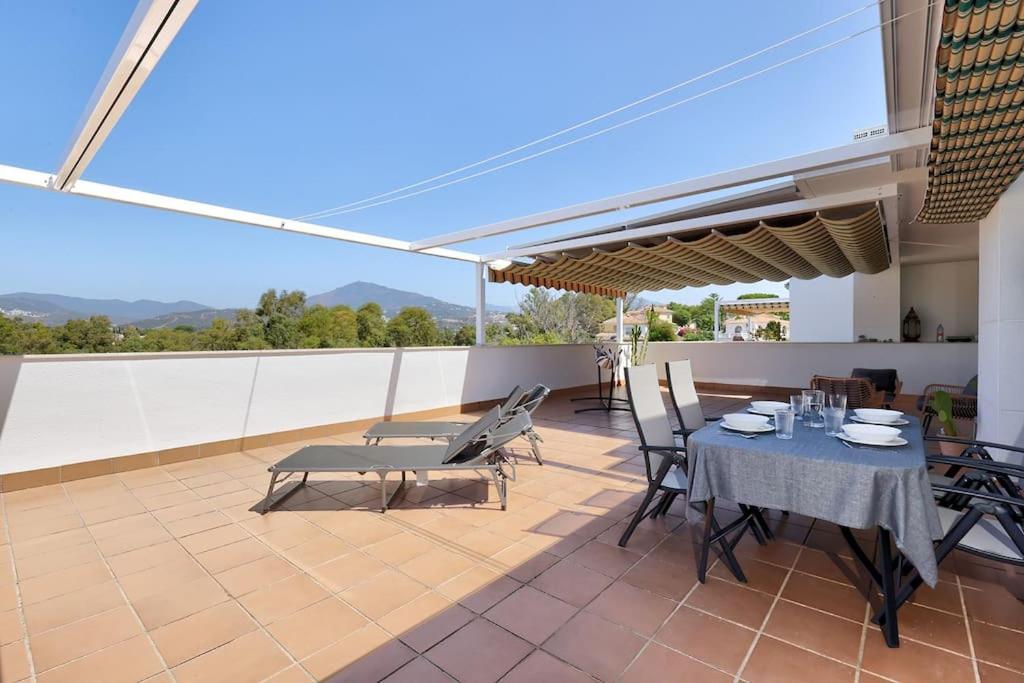 Exquisite Penthouse in Guadalmina, Marbella