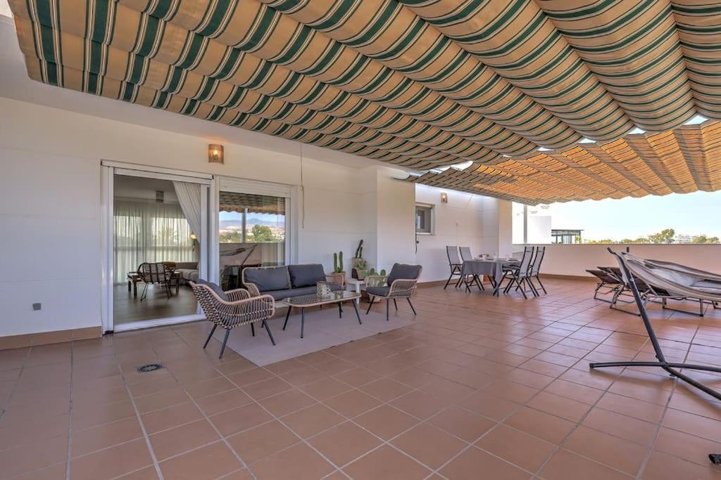 Exquisite Penthouse in Guadalmina, Marbella