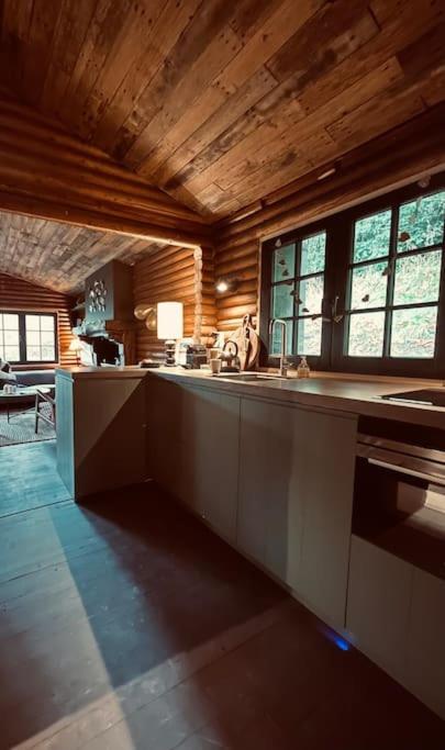 Woods-hottub & AC