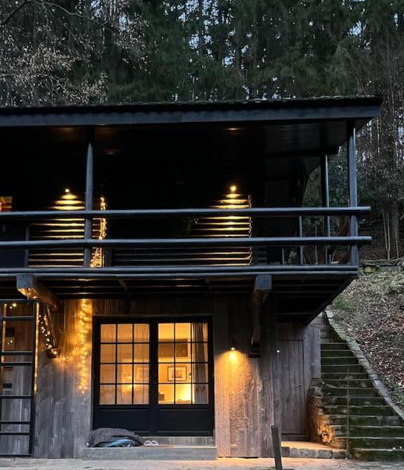 Woods-hottub & AC
