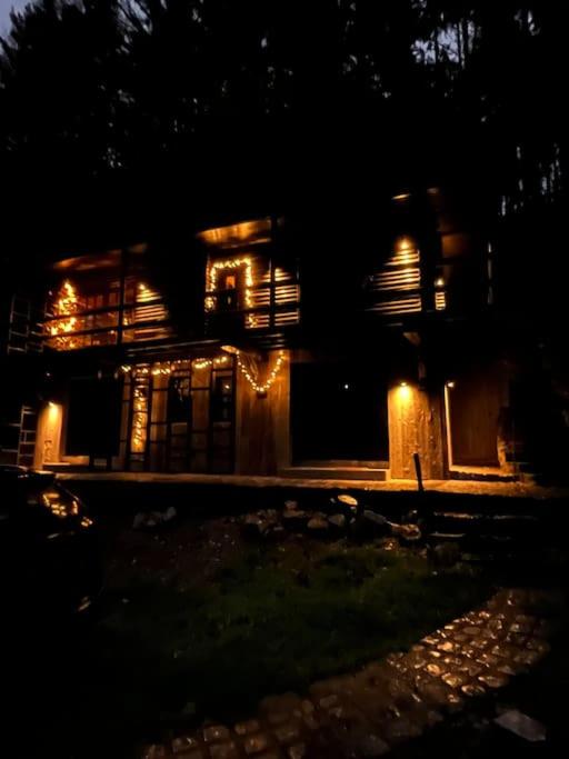 Woods-hottub & AC