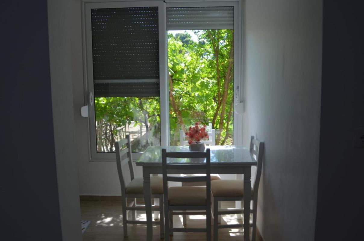 Room in Guest room - welcomen in Vila Sinomati - room 3