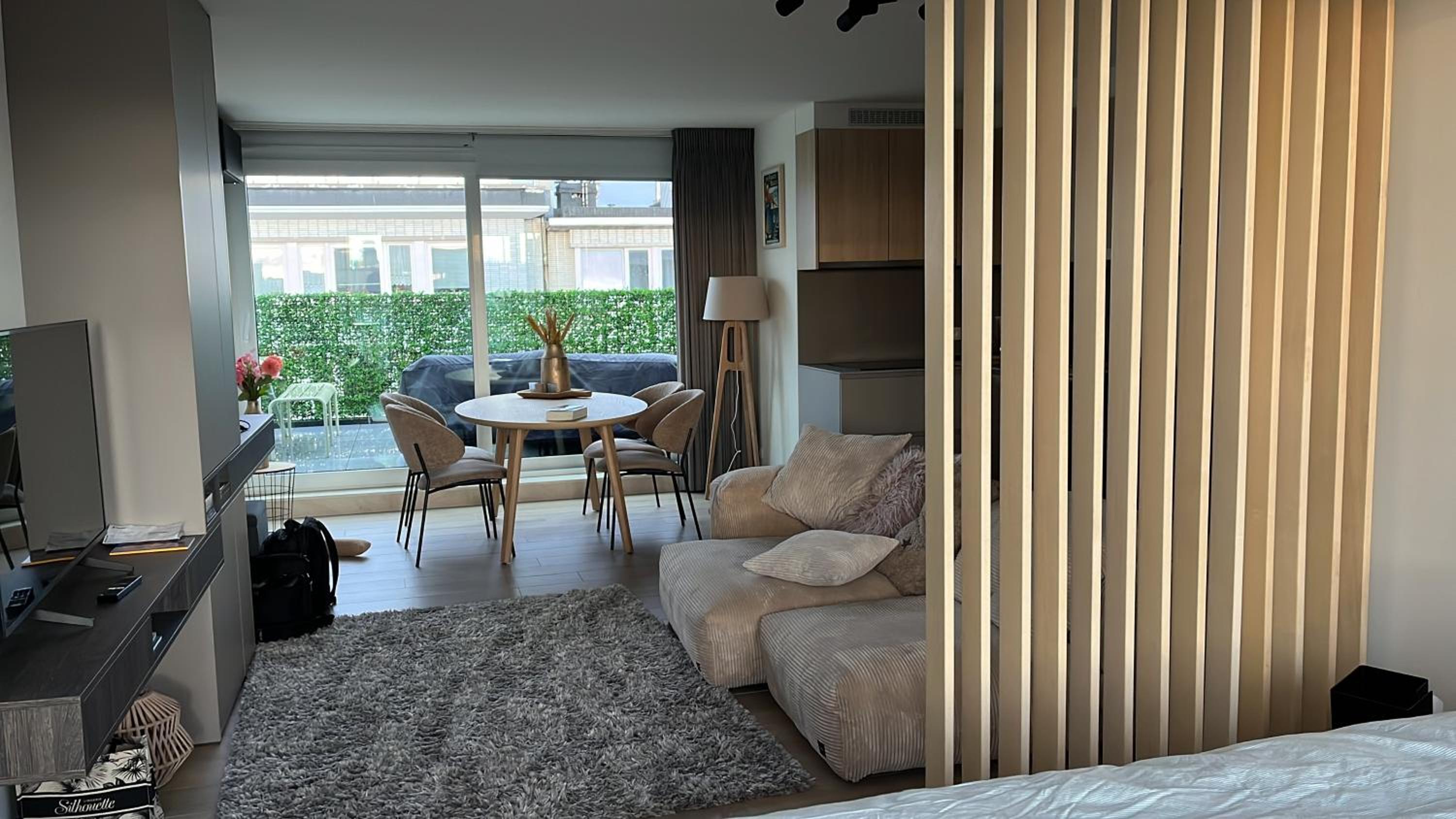 Penthouse studio voor 2 met 2 ruime terrassen op 6 min wandelen van het strand van Oostende