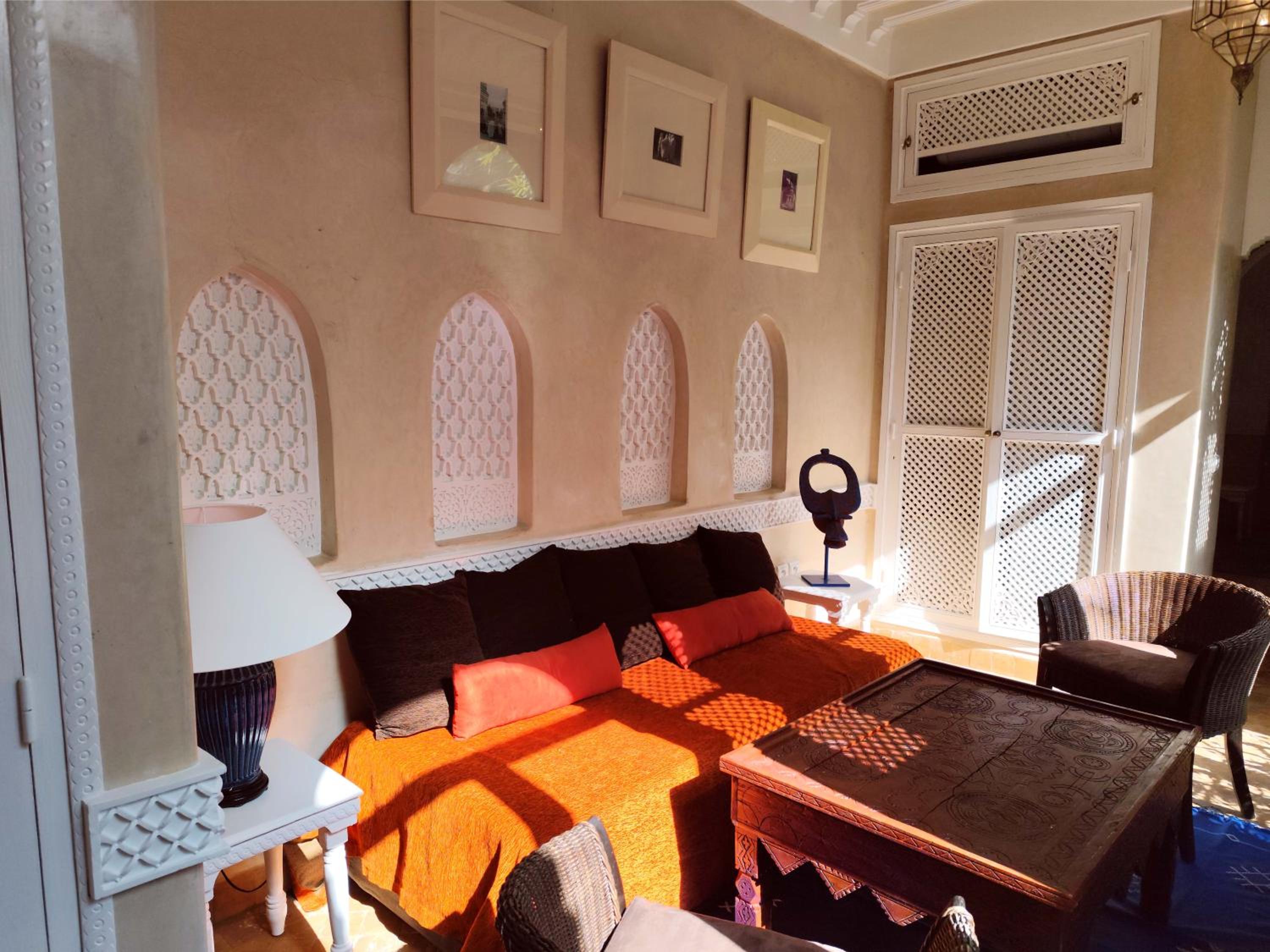 lounge