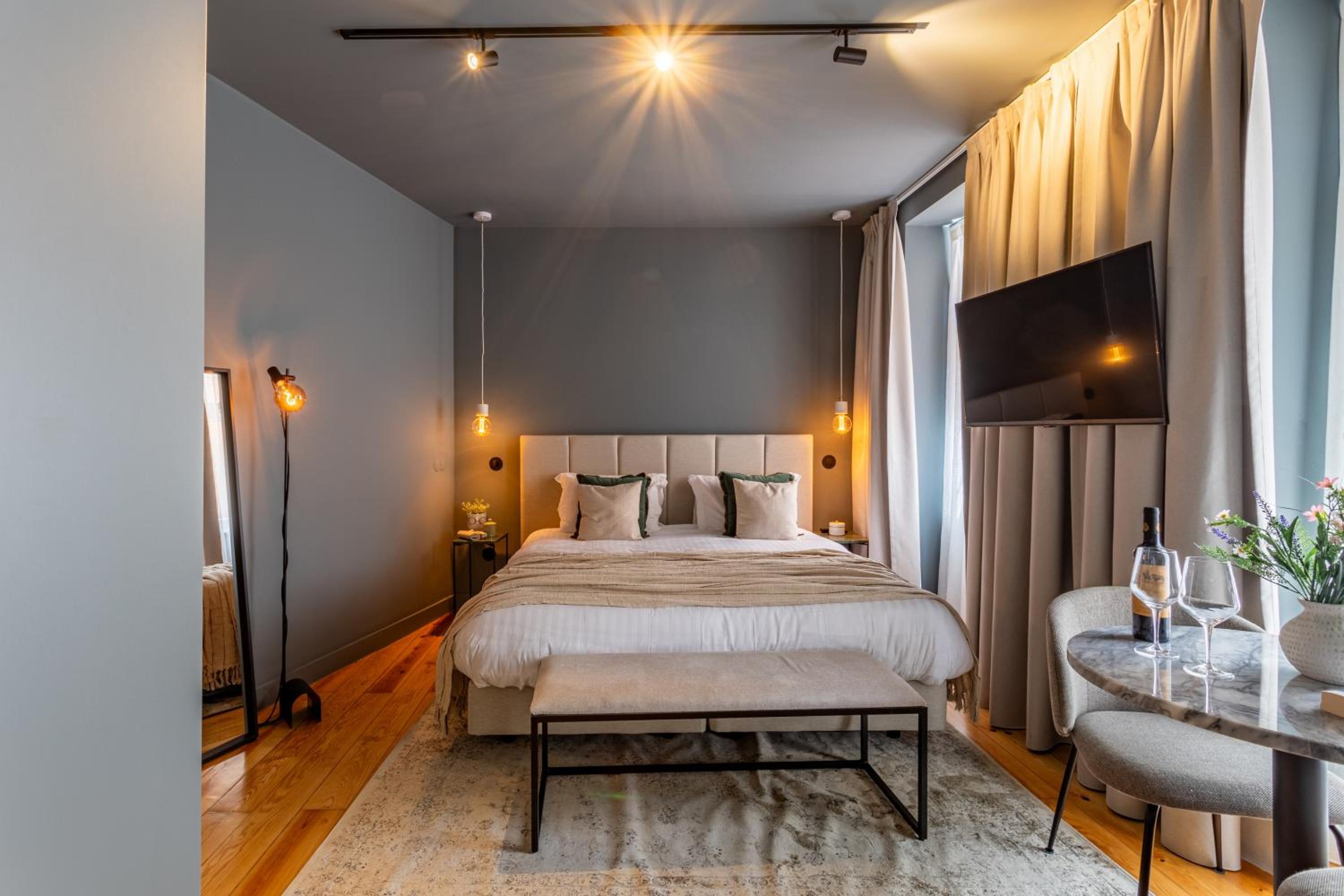 Gralhas Suites