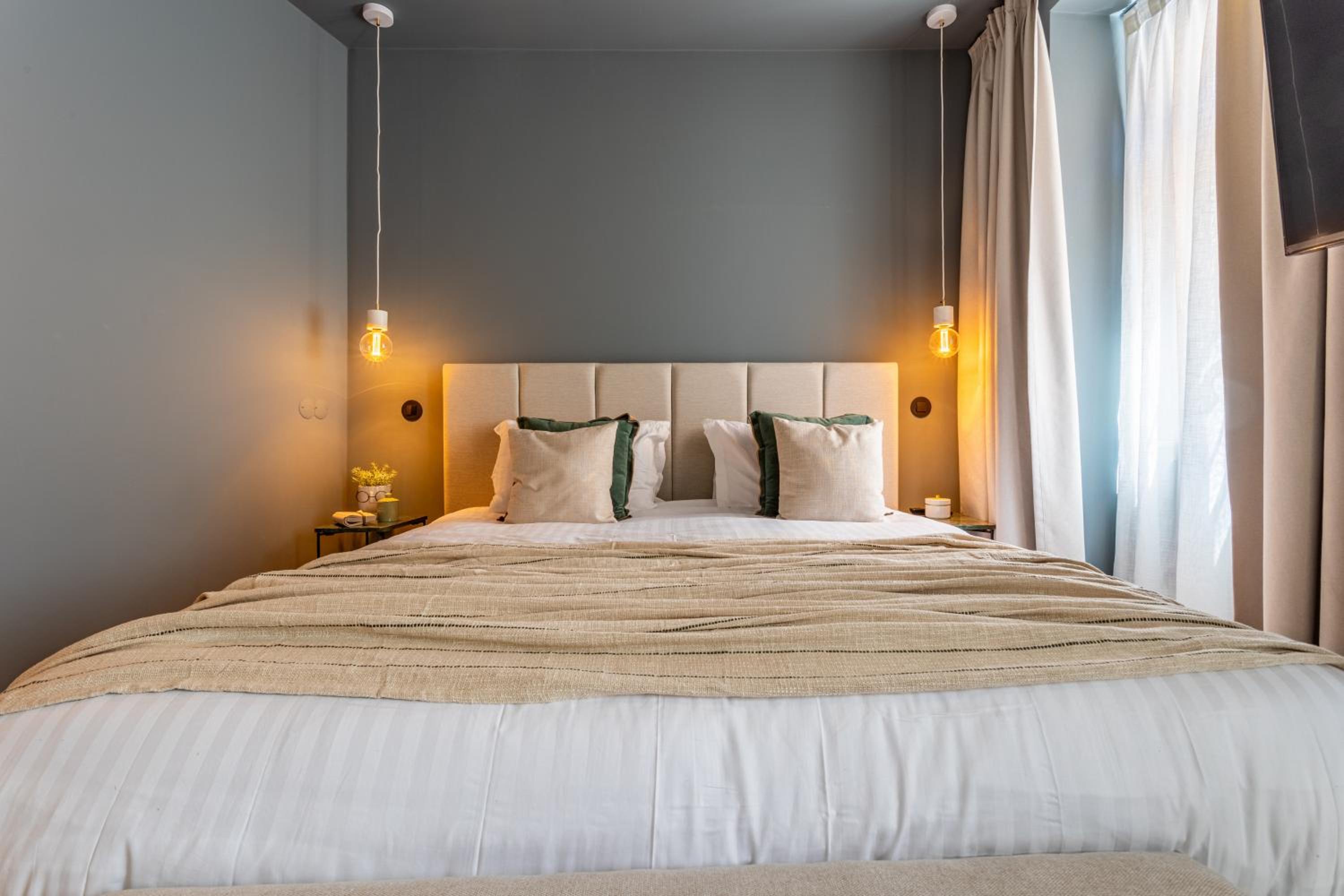 Gralhas Suites
