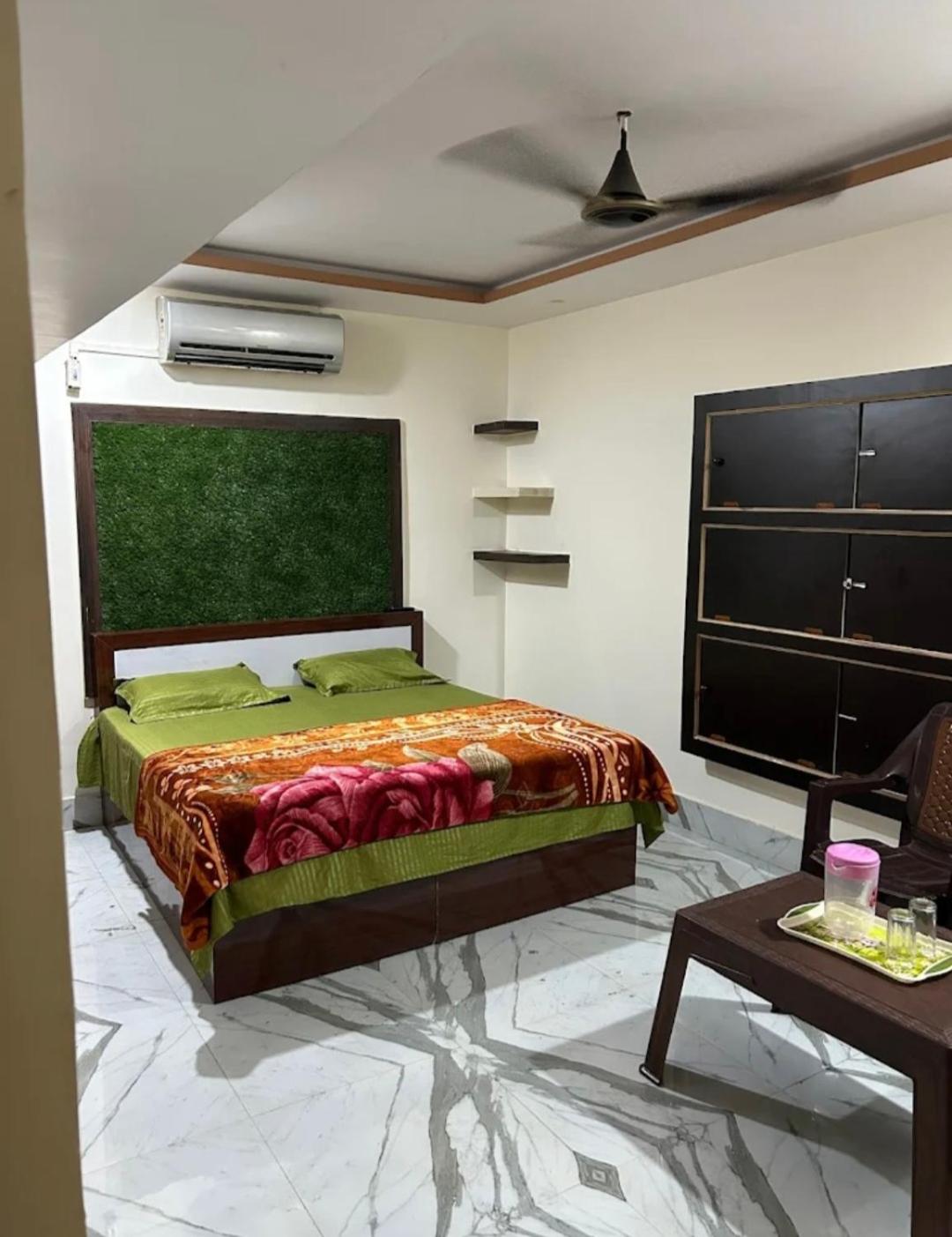 Hotel Omkar Residency