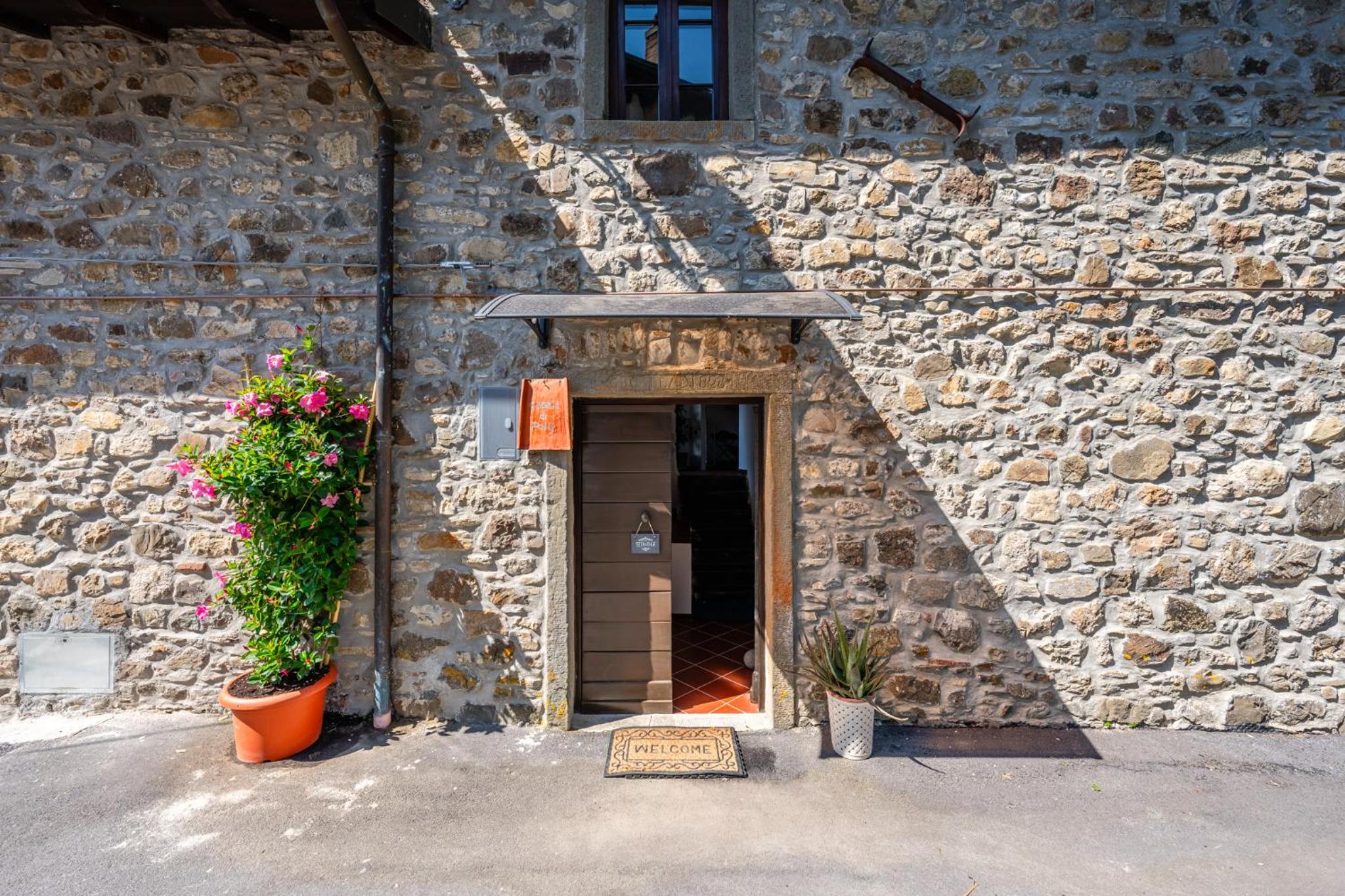Casale di Polly in Garfagnana view 2