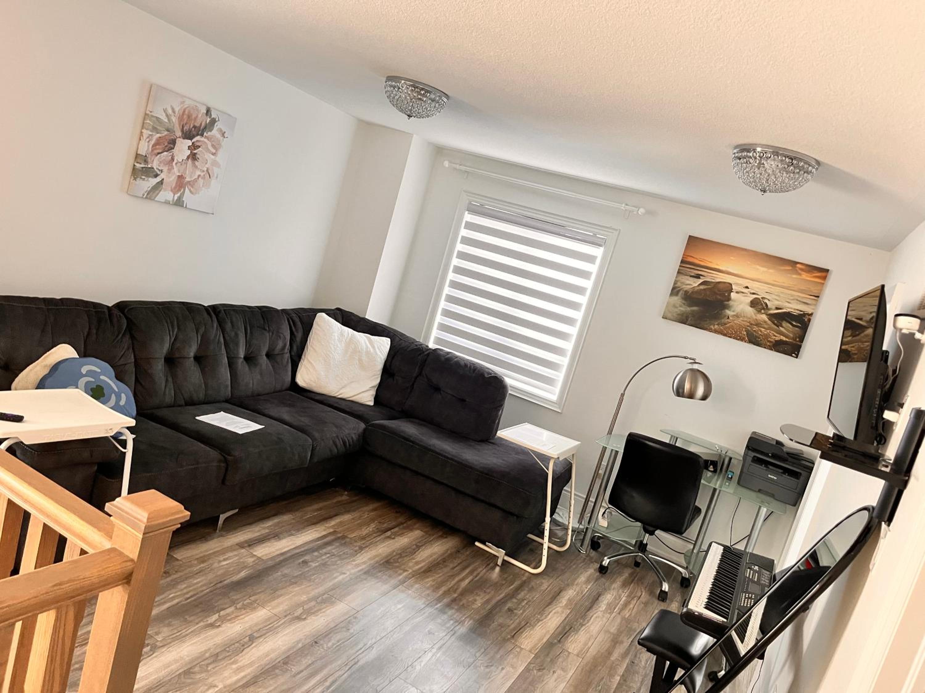 Beautifully furnished whole house, 4 bedroom , 4 washrooms with new furnitures