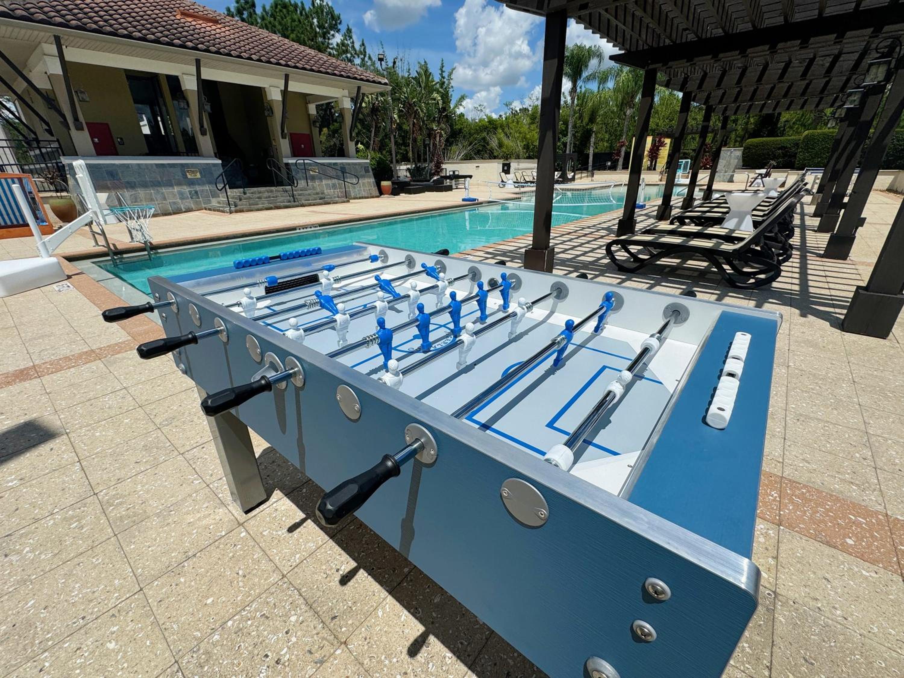 Summer Sale Luxury 4BR Townhome - 5 Minutes from Disney