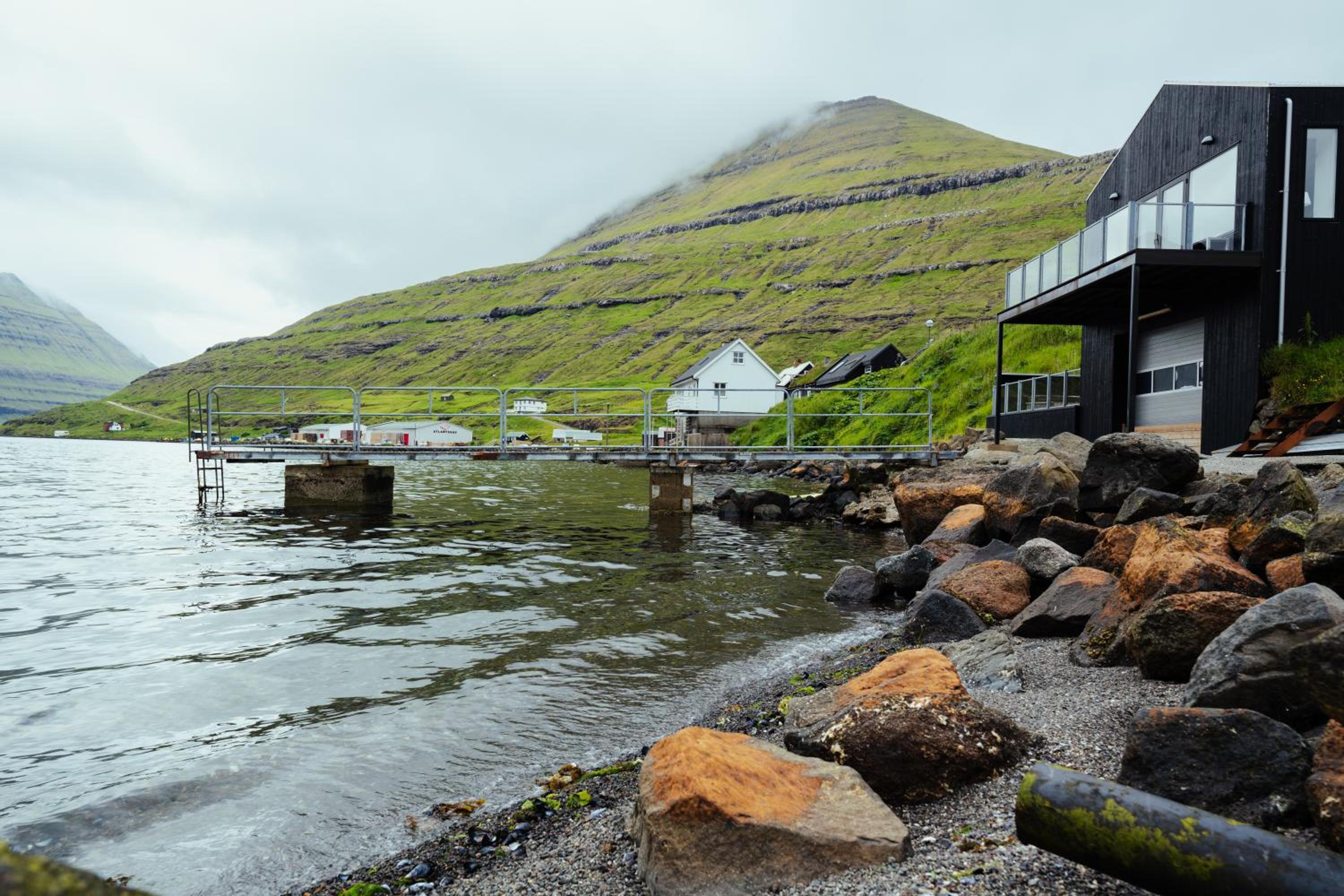 A pearl in a forgotten fjord - Luxury Boathouse view 5