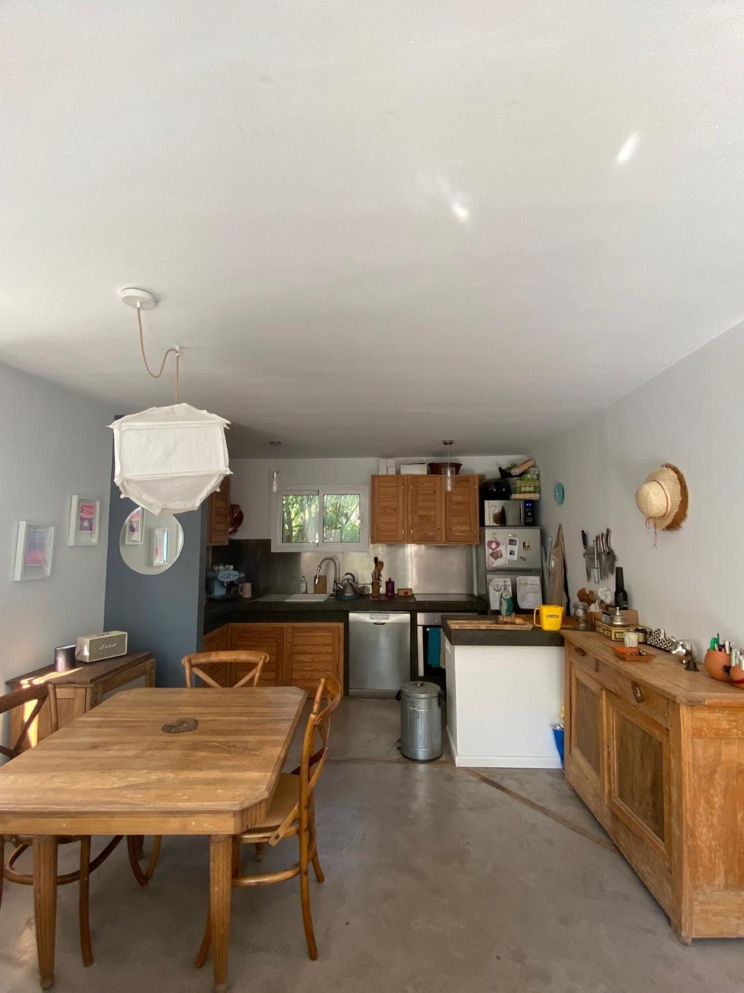 Maison 300 m de la plage avec un bel extérieur