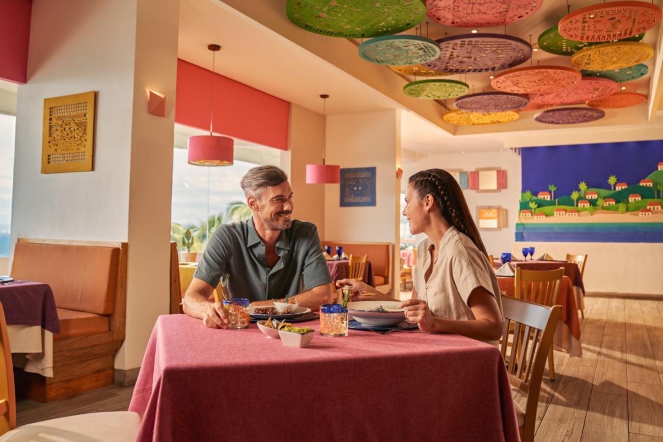 Puerto Vallarta Vacations - Grand Park Royal Puerto Vallarta - All Inclusive - Property Image 9