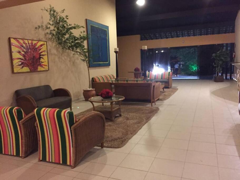 Flat Muro Alto Marupiara Suites