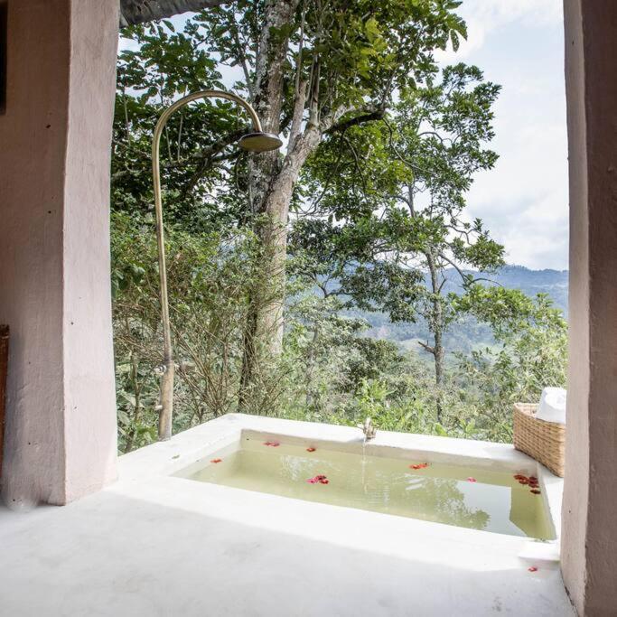 El Escondite Cundinamarca Piscina Climatizada