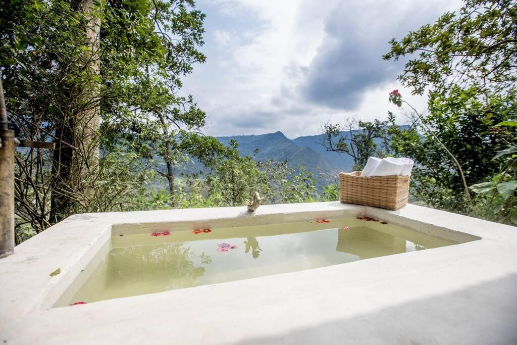 El Escondite Cundinamarca Piscina Climatizada