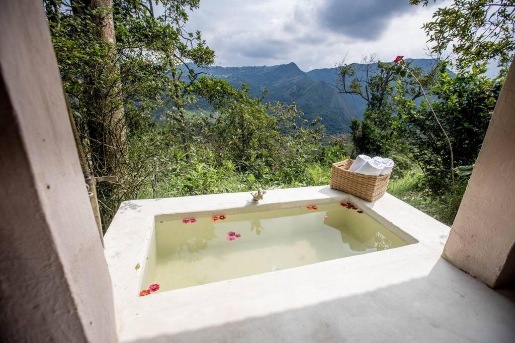 El Escondite Cundinamarca Piscina Climatizada