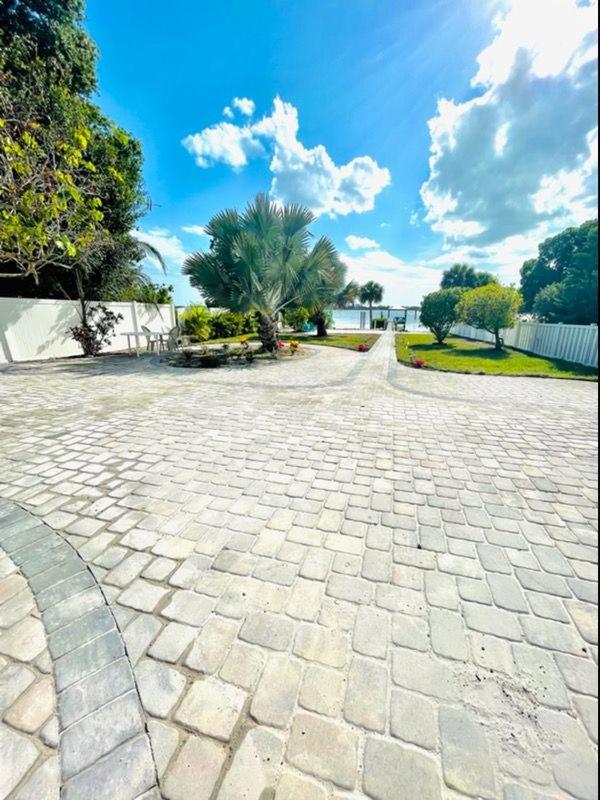 Paradise Cove on Lemon Bay