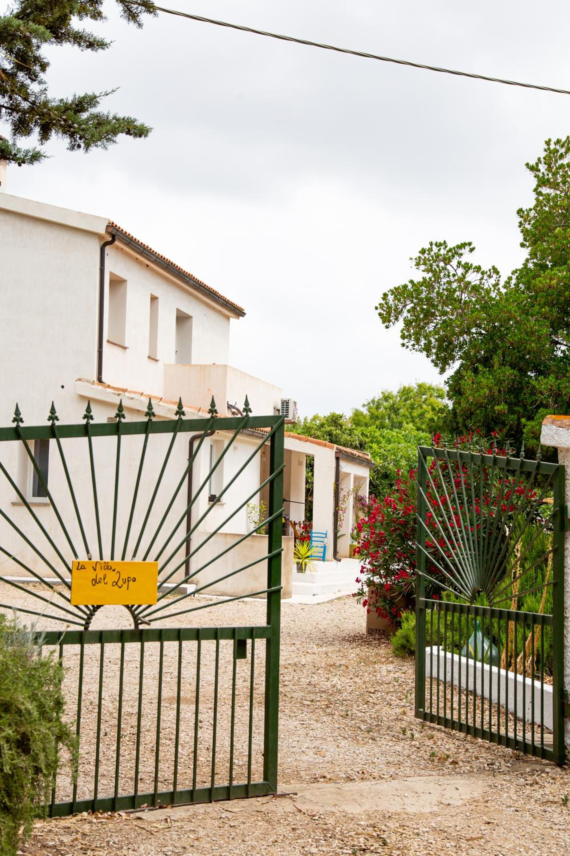 Villa del Lupo view 3