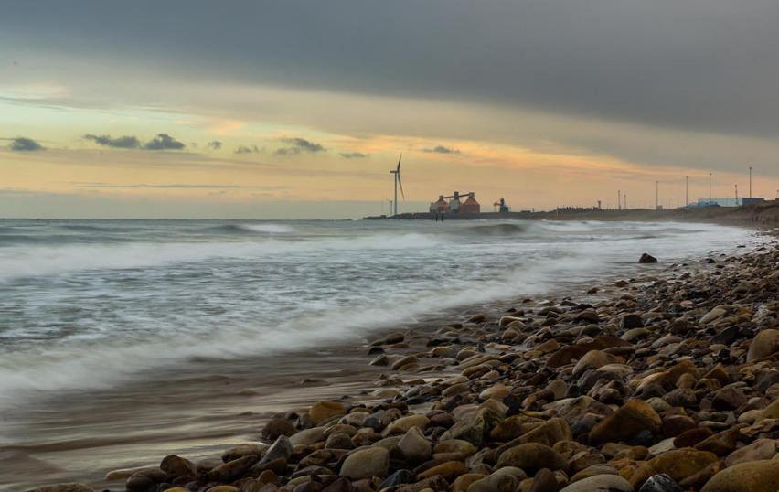 Cambois beach Maisonette with sea view!