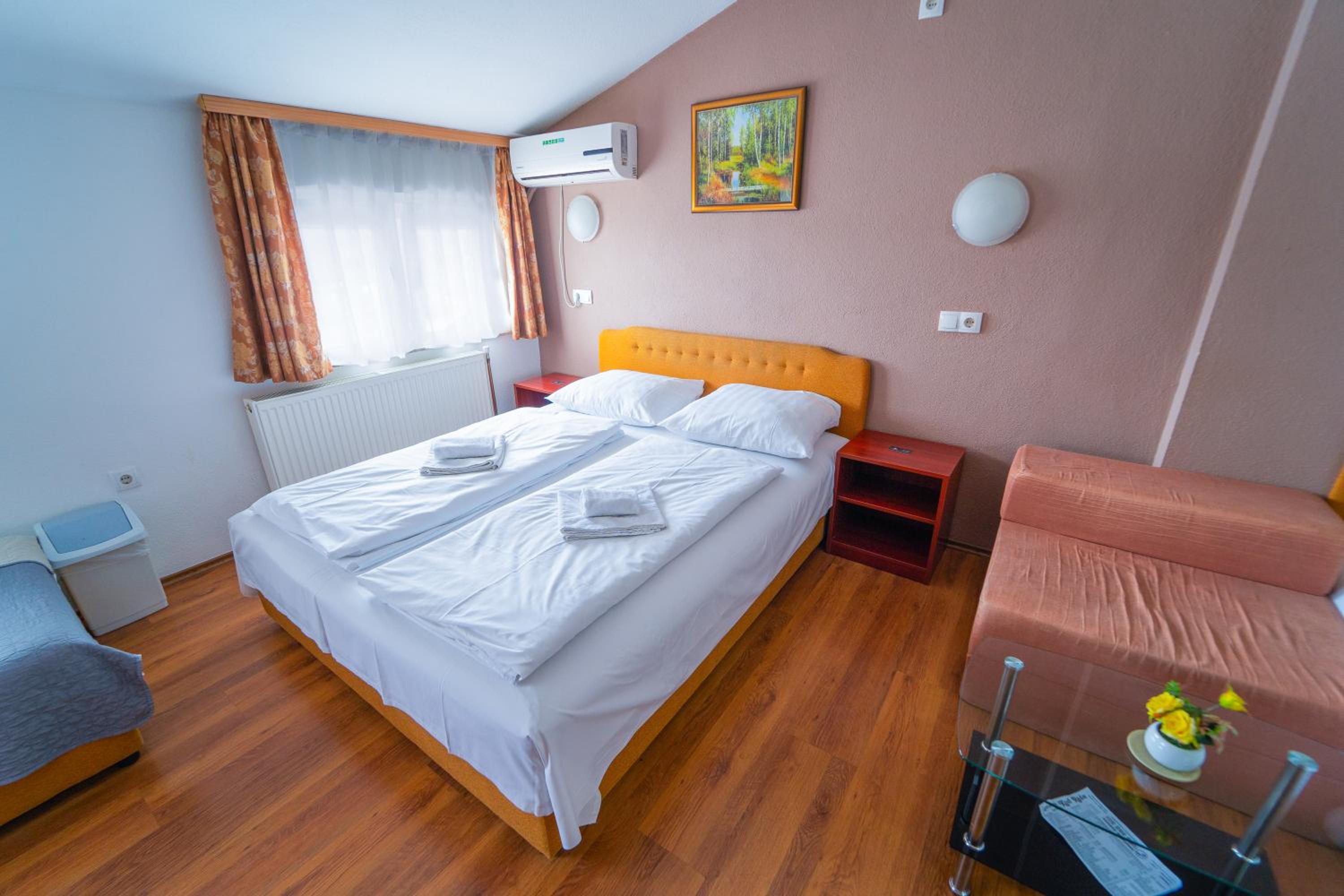 Guest House Babilon