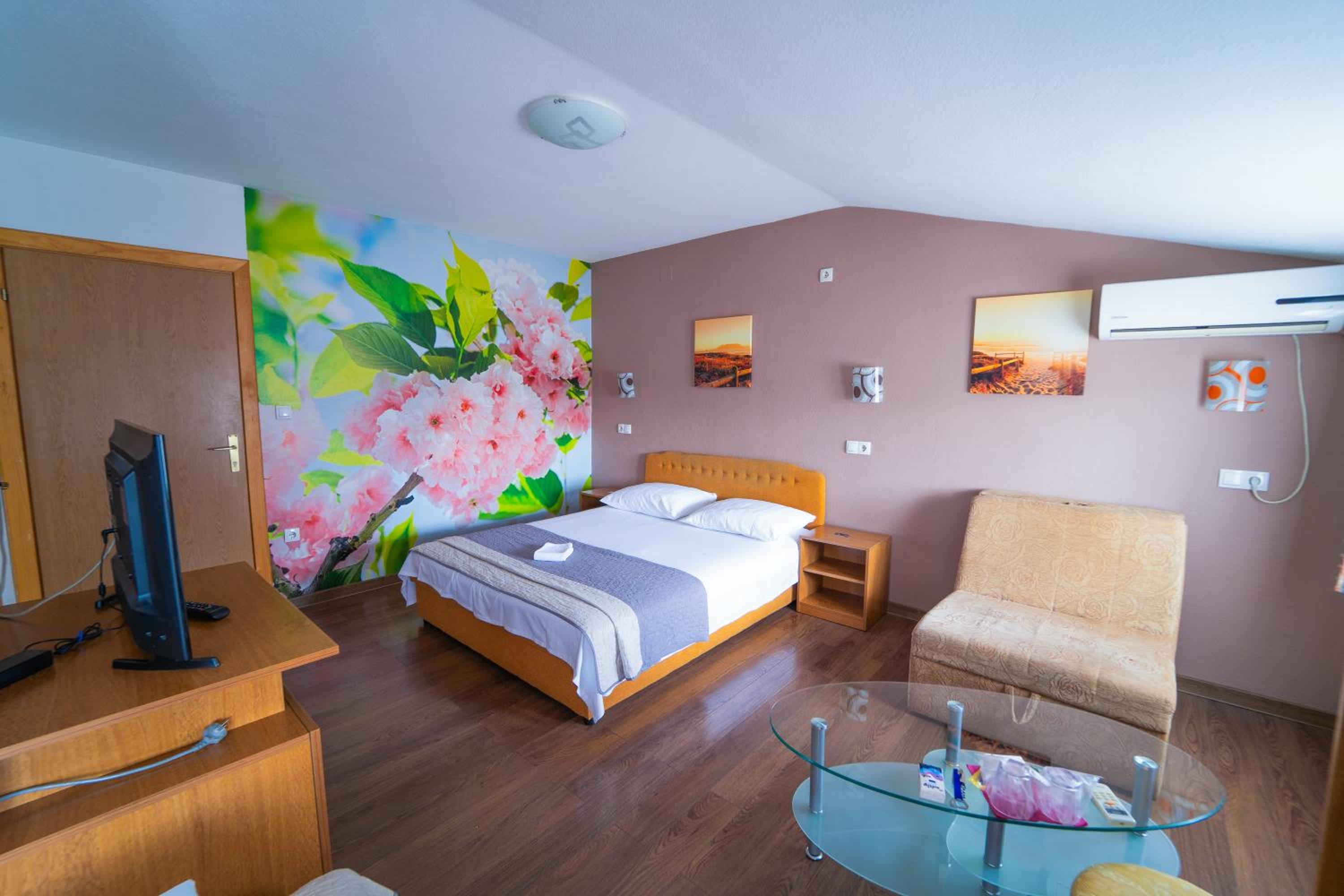 Guest House Babilon