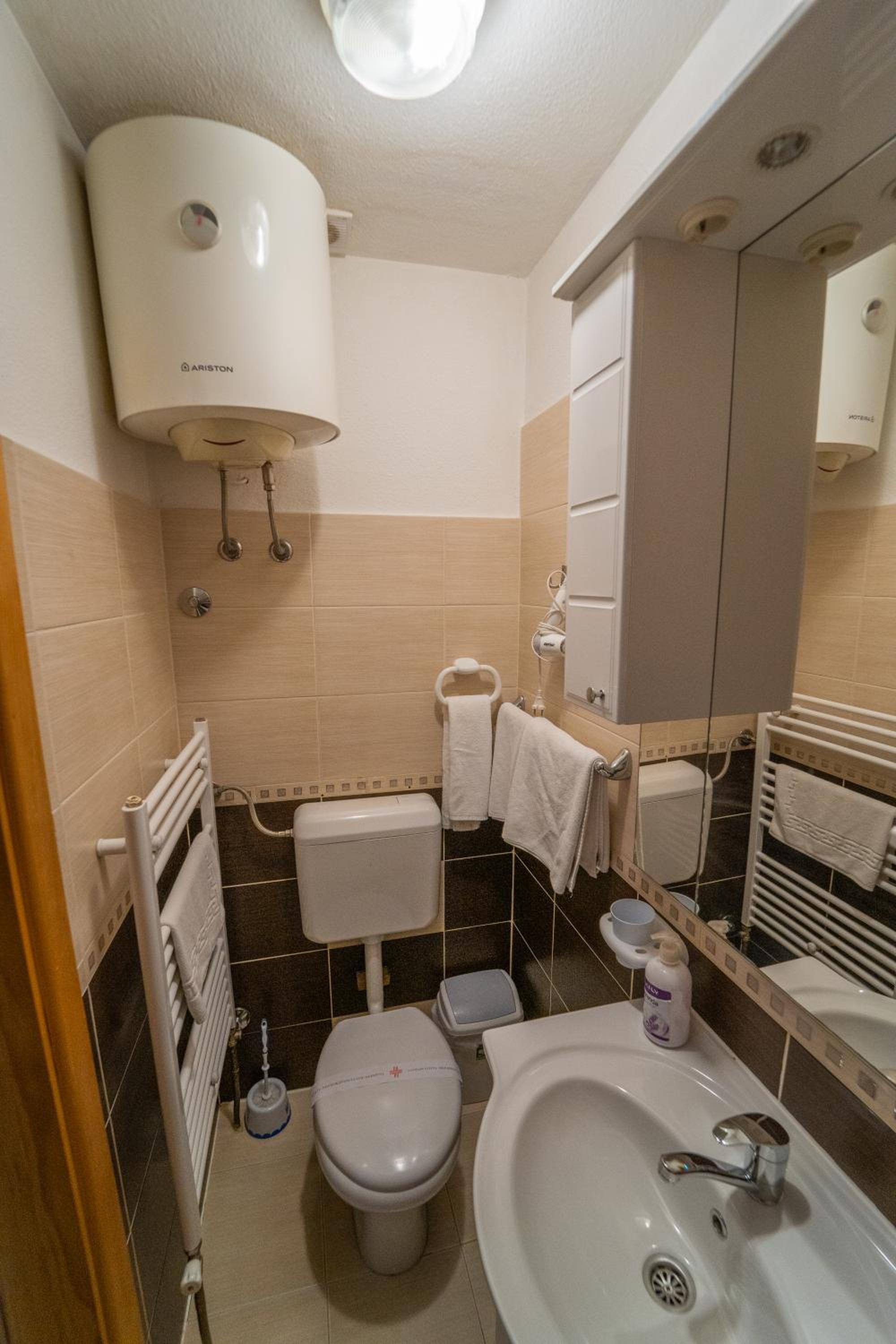 Guest House Babilon