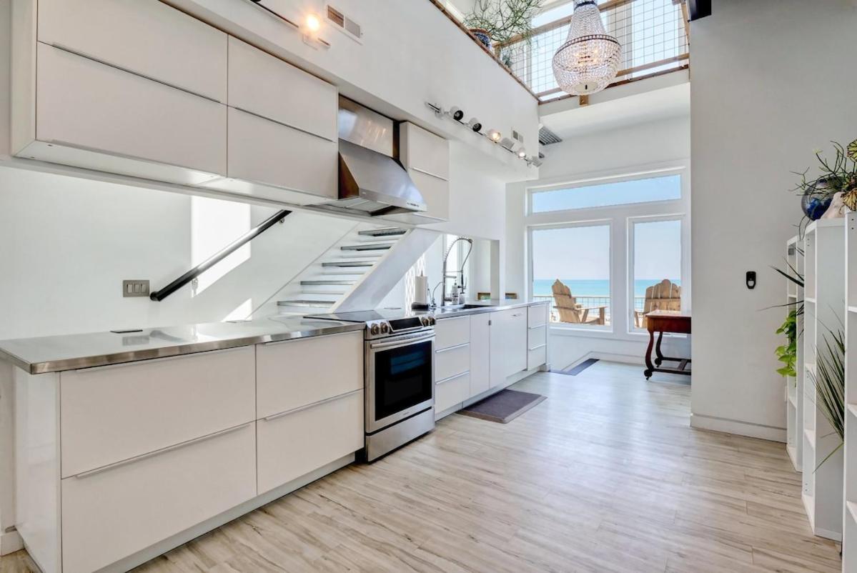 Abundance with a View stunning top 2 floors view 3