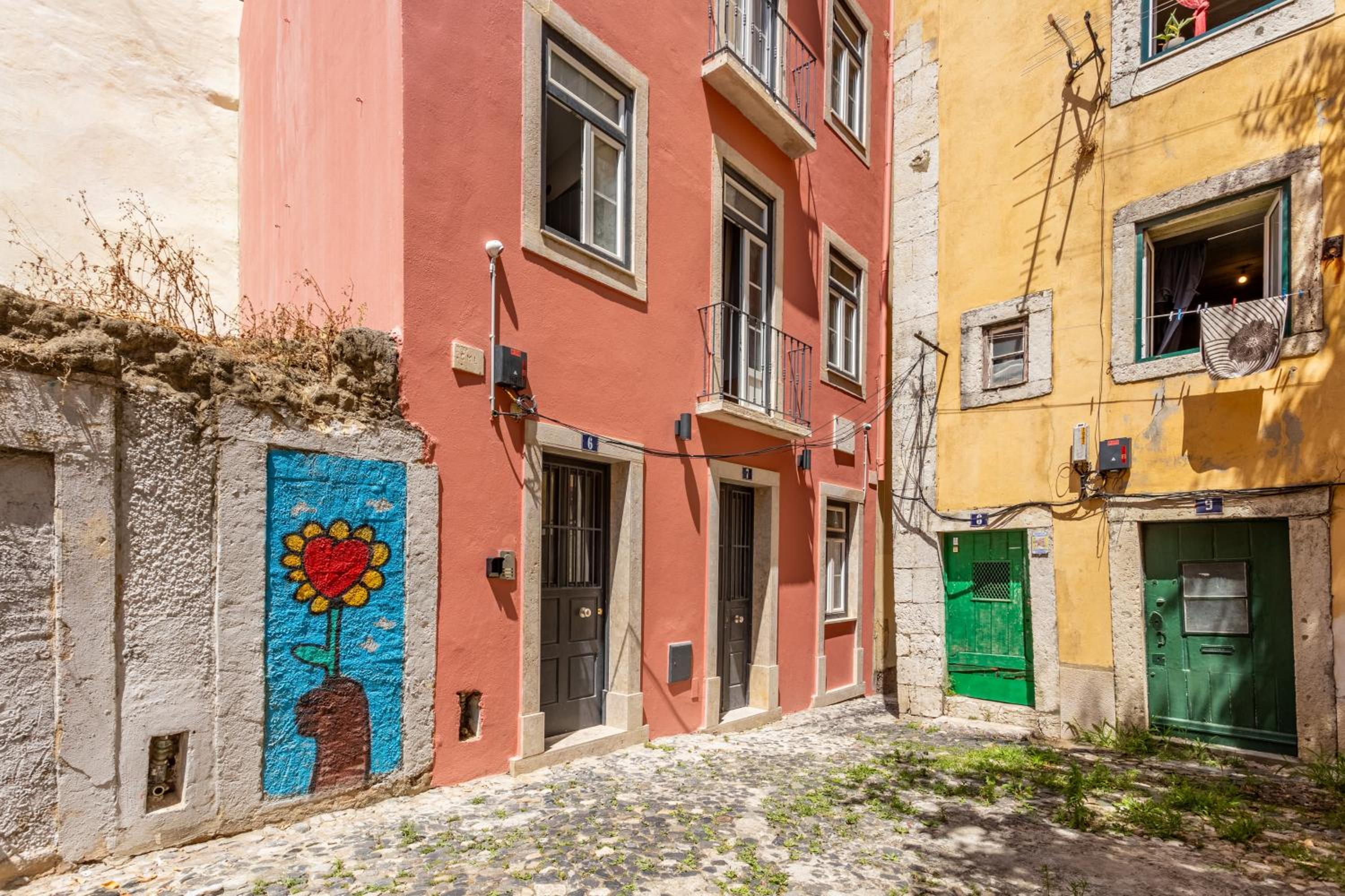 Gralhas Suites