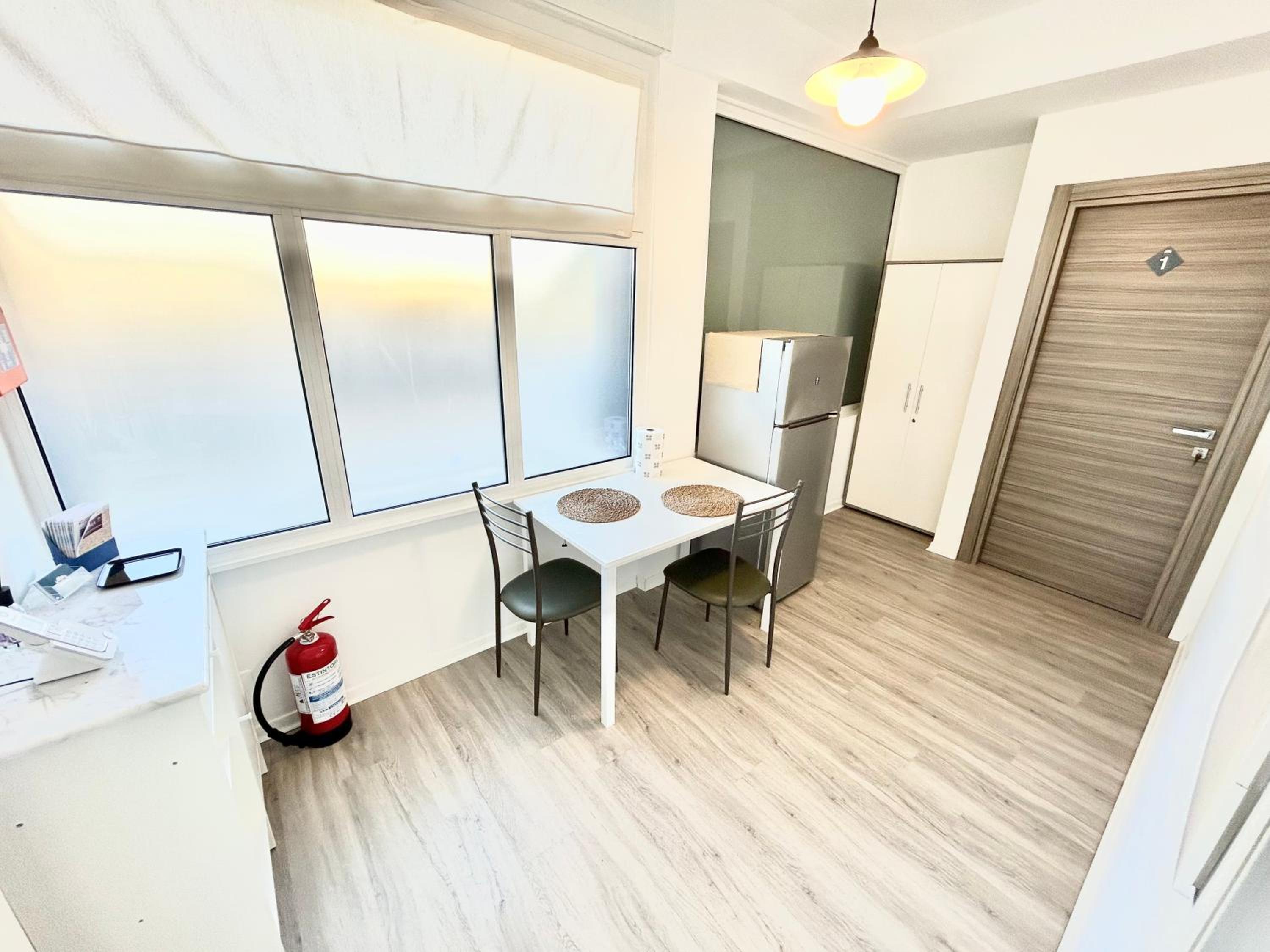 Un Letto Ideale EUR - UN LETTO IDEALE