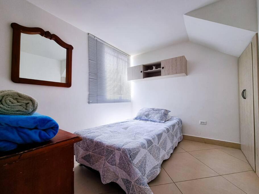 Agradable casa en Rionegro - a 17 min del AEROPUERTO