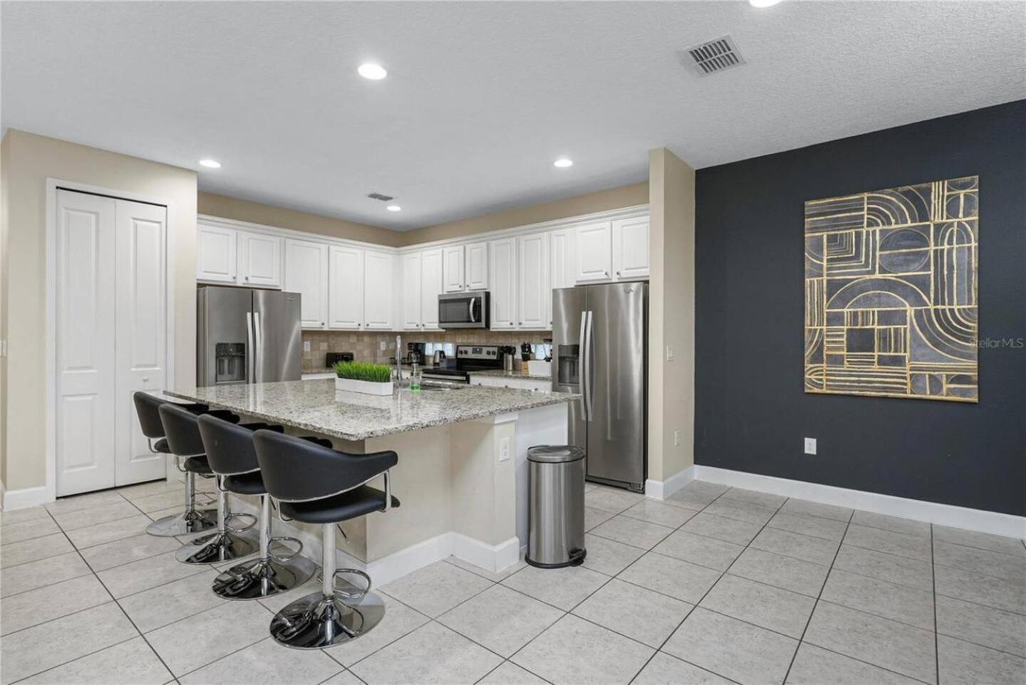Luxurious & Comfy Family Retreat