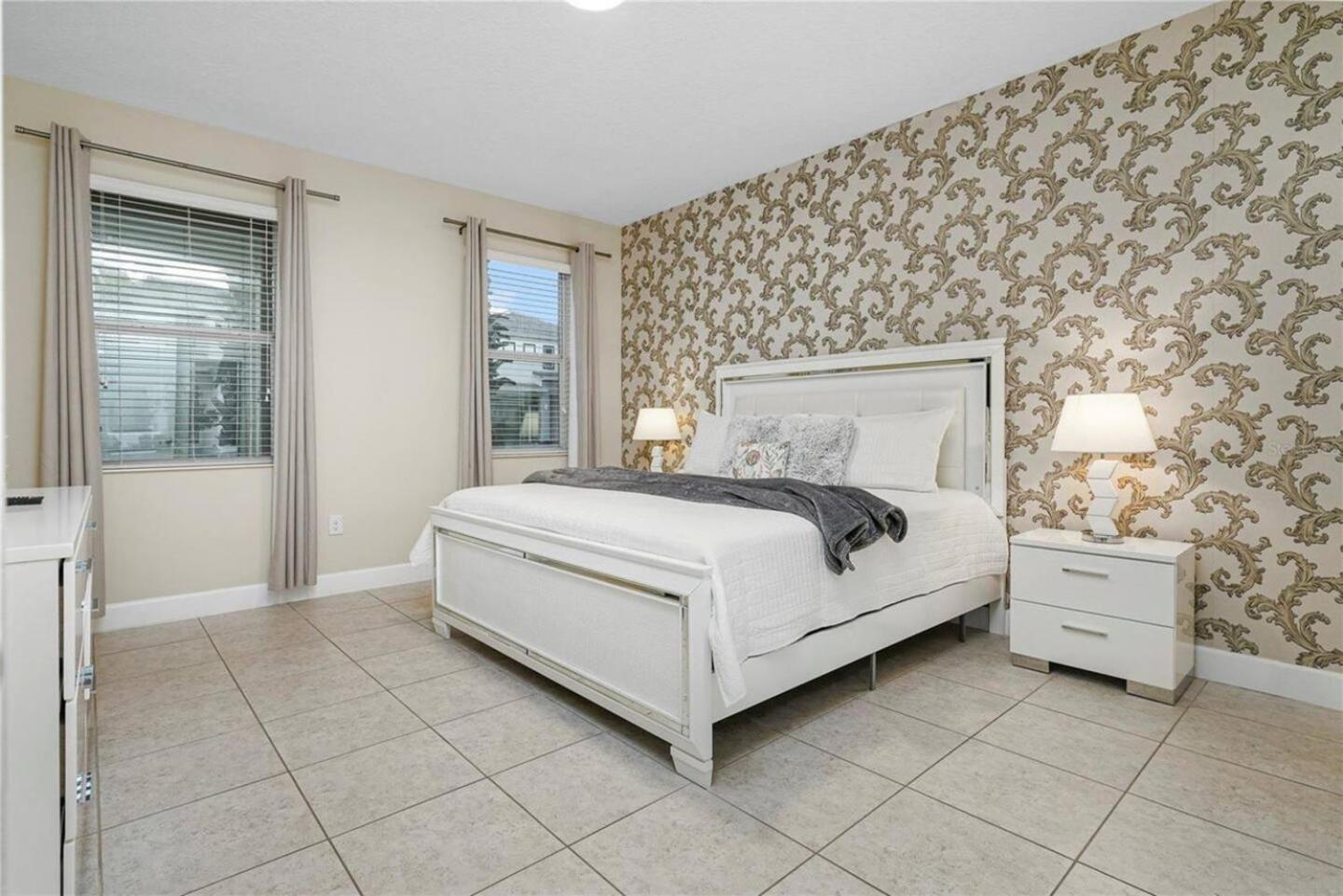 Luxurious & Comfy Family Retreat