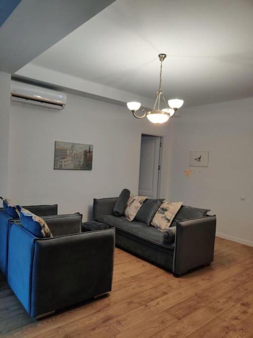 Nice Apartment in Center of Tbilisi view 4