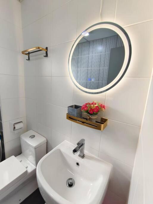 Just4You Homestay Apartment in Johor Bahru