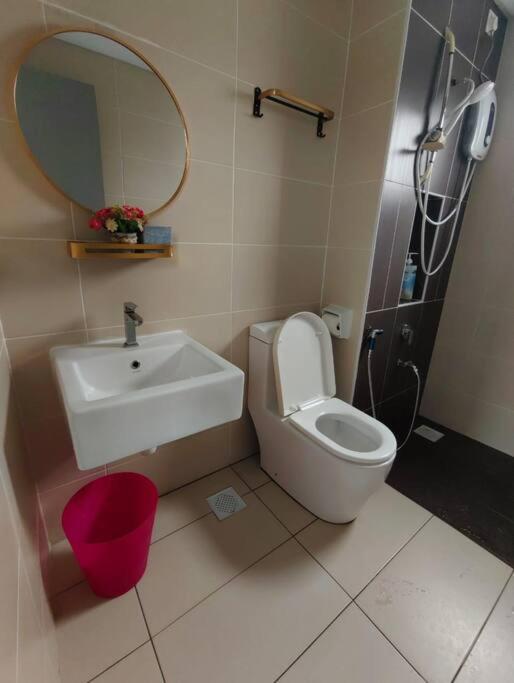 Just4You Homestay Apartment in Johor Bahru