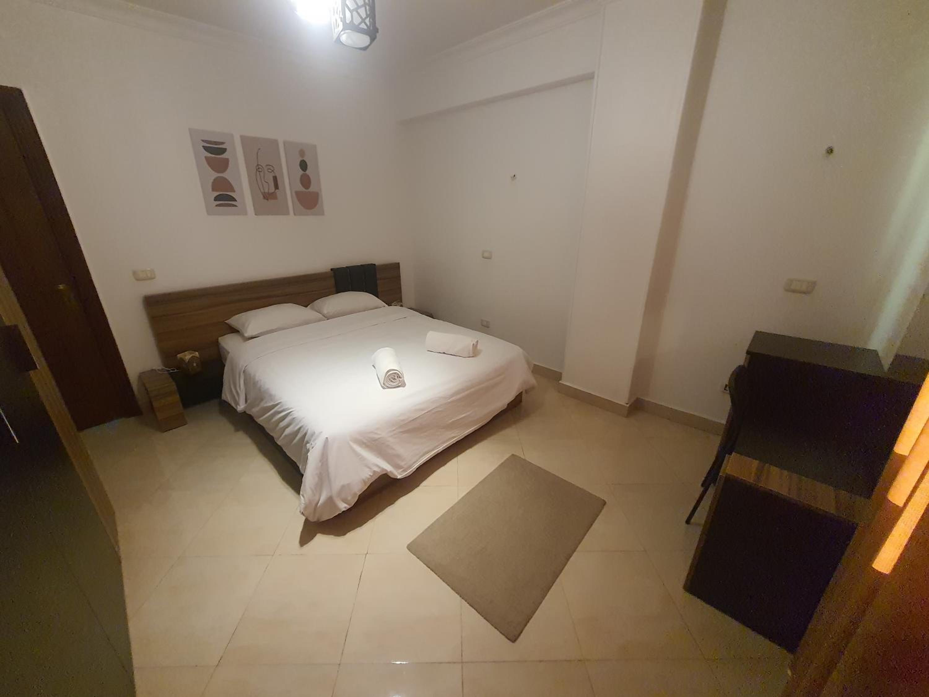 A stylish cozy apartment close to Cairo airport.