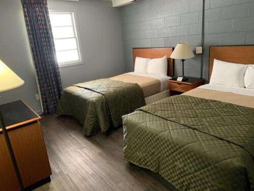 Paradise Suites - Newport News & Jefferson Ave view 3