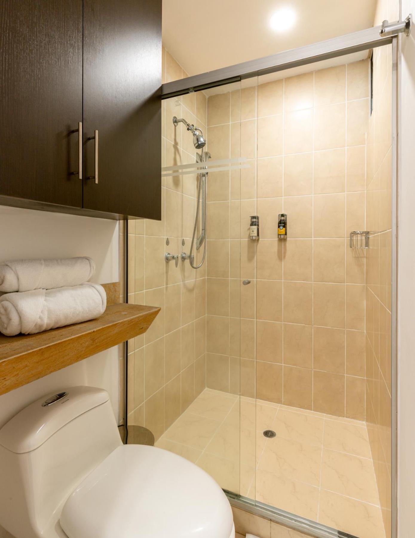 Blux Apartments Medellin