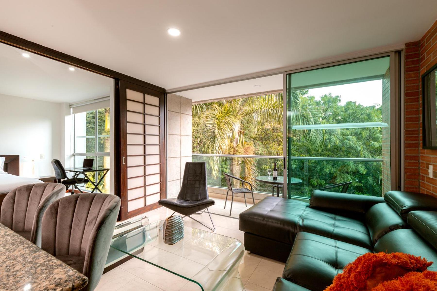 Blux Apartments Medellin