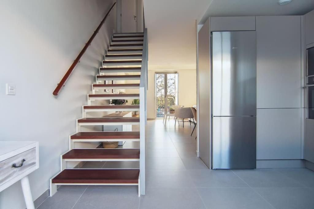 Live Like a Local in This Contemporary Duplex