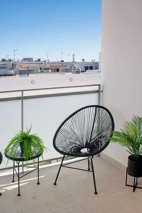 Live Like a Local in This Contemporary Duplex