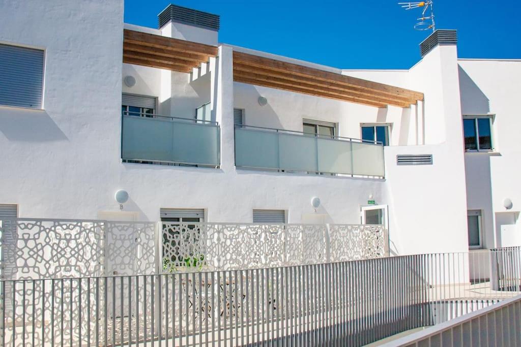 Live Like a Local in This Contemporary Duplex