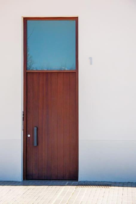 Live Like a Local in This Contemporary Duplex
