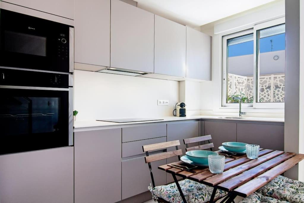 Live Like a Local in This Contemporary Duplex