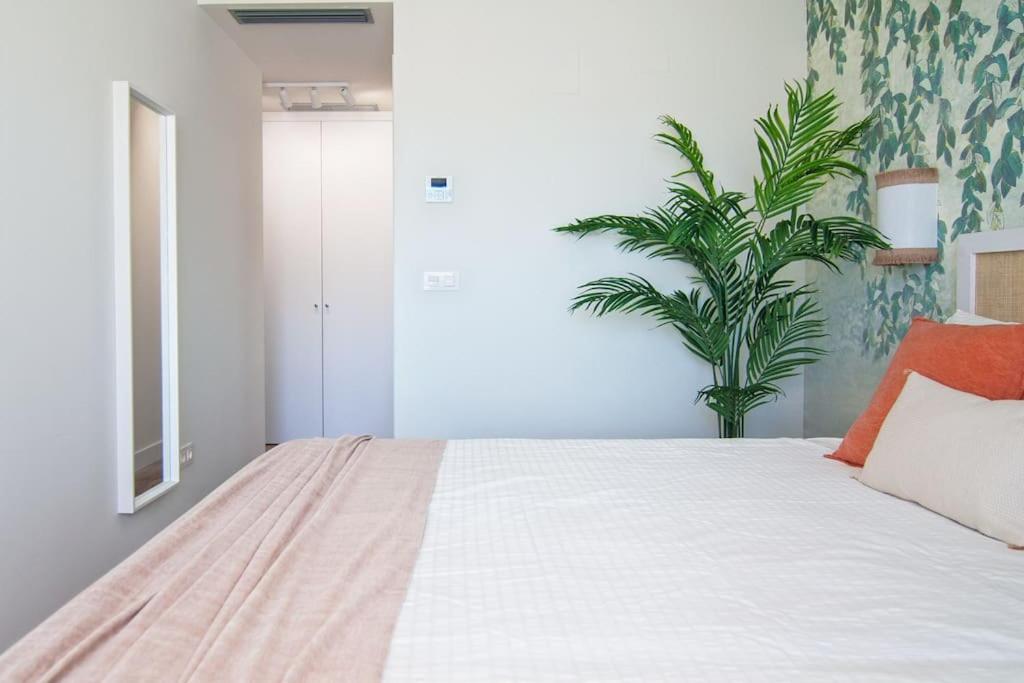 Live Like a Local in This Contemporary Duplex